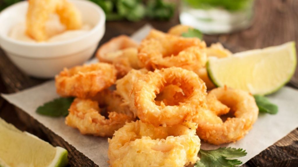 How to Make Calamari Fritti at Home - Cooking Fanatic