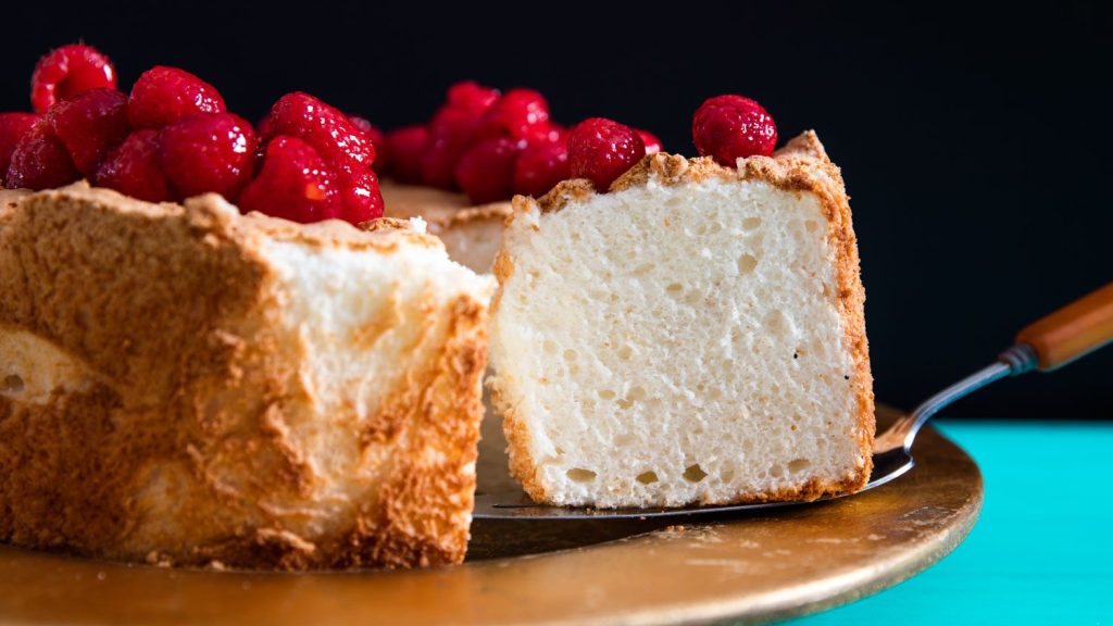 How To Make Angel Food Cake At Home Cooking Fanatic 7461