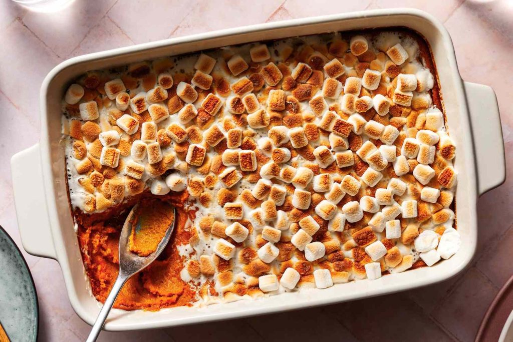 Easy Classic Candied Yams With Marshmallows Recipe Cooking Fanatic 9771